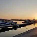 Mobile Beldesiderio Camp مكان تخييم
